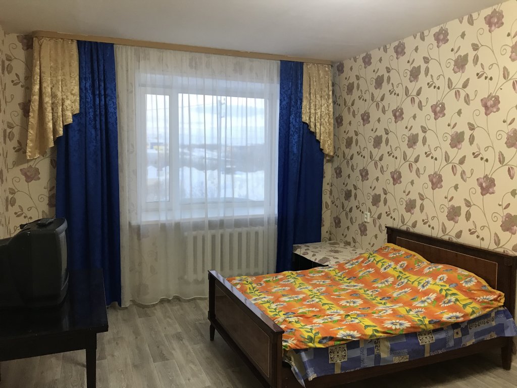 Na Shkolnoj 32 Apartments — Labytnangi — photo 2