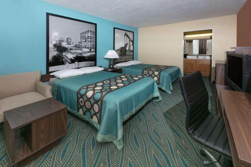 Super 8 by Wyndham Duncan - photo 30