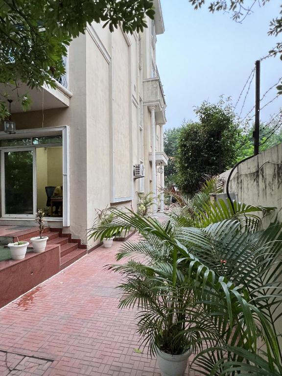Suites Gurgaon