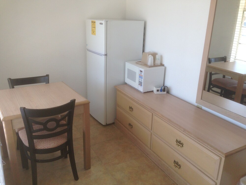 Welcome Motel - photo 9