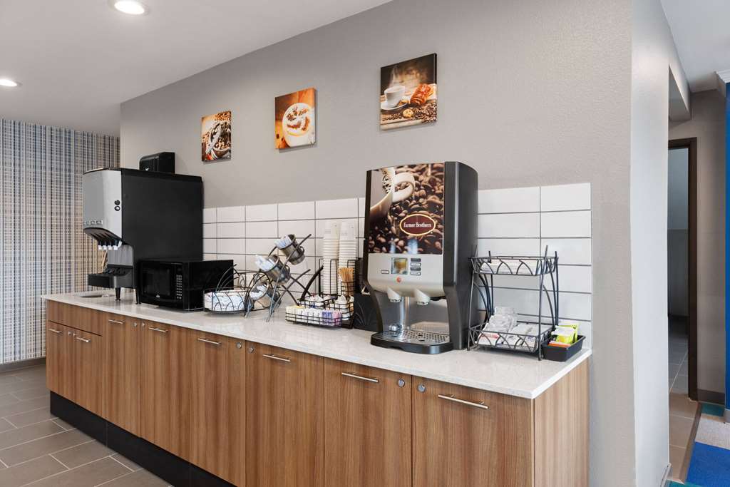 Microtel Inn & Suites by Wyndham Independence - photo 30