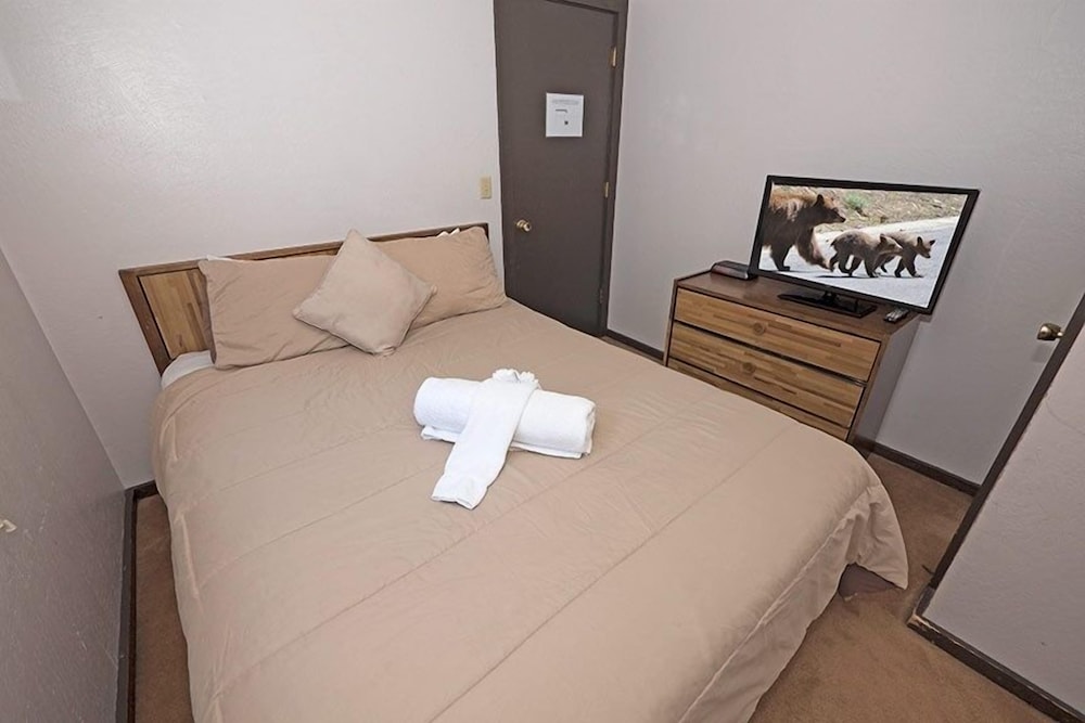 3861 Saddle Road - photo 2