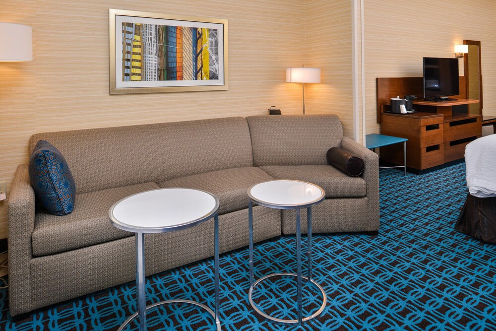 Fairfield Inn & Suites by Marriott Eugene East Springfield - photo 9