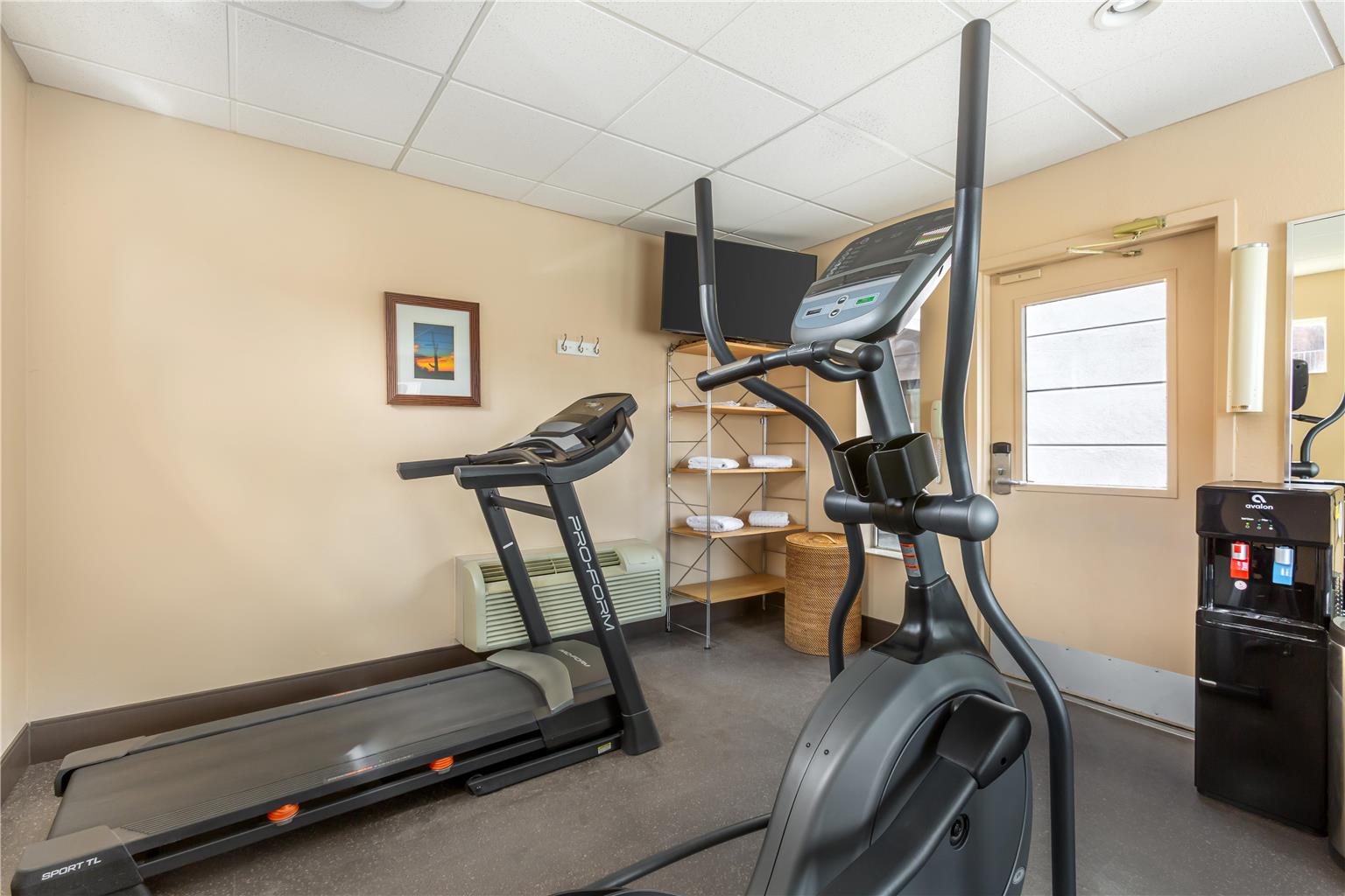 Best Western Gold Poppy Inn - photo 35