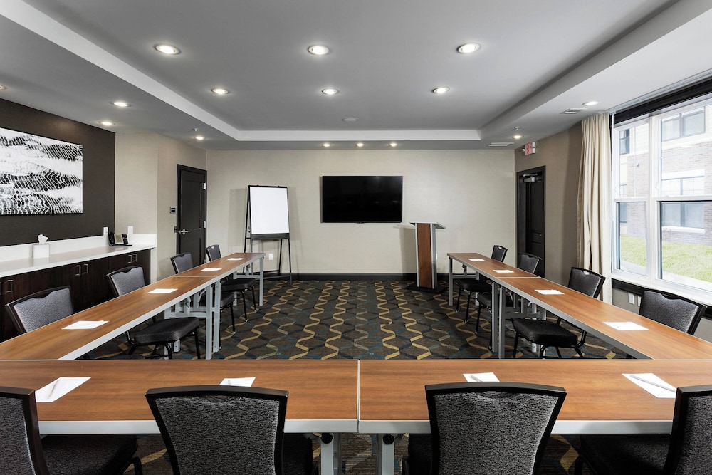 Residence Inn By Marriott Milwaukee Brookfield - photo 27