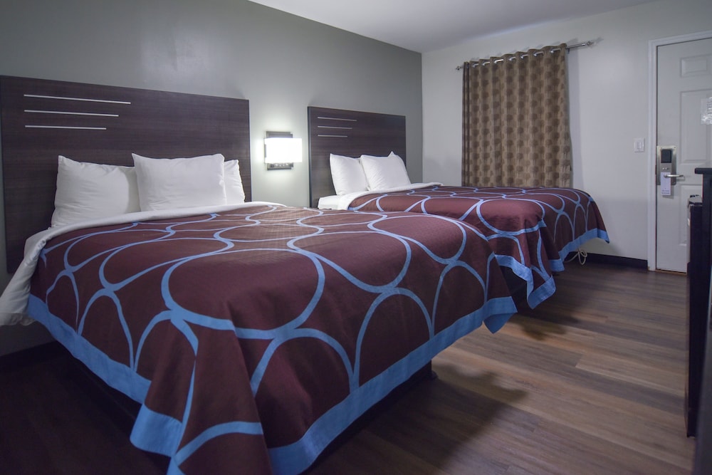 Lynchburg Country Inn - photo 19