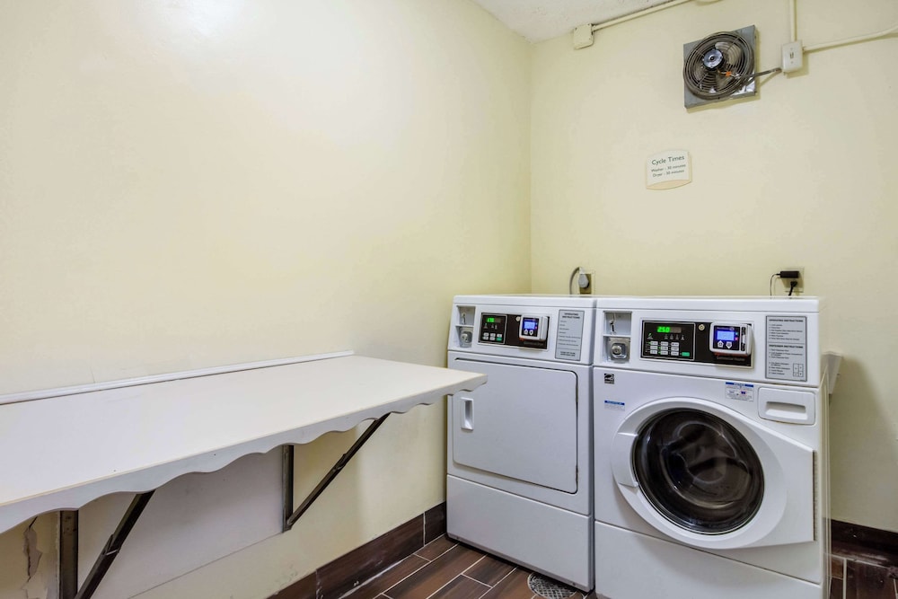Comfort Inn Roswell Dunwoody - photo 28