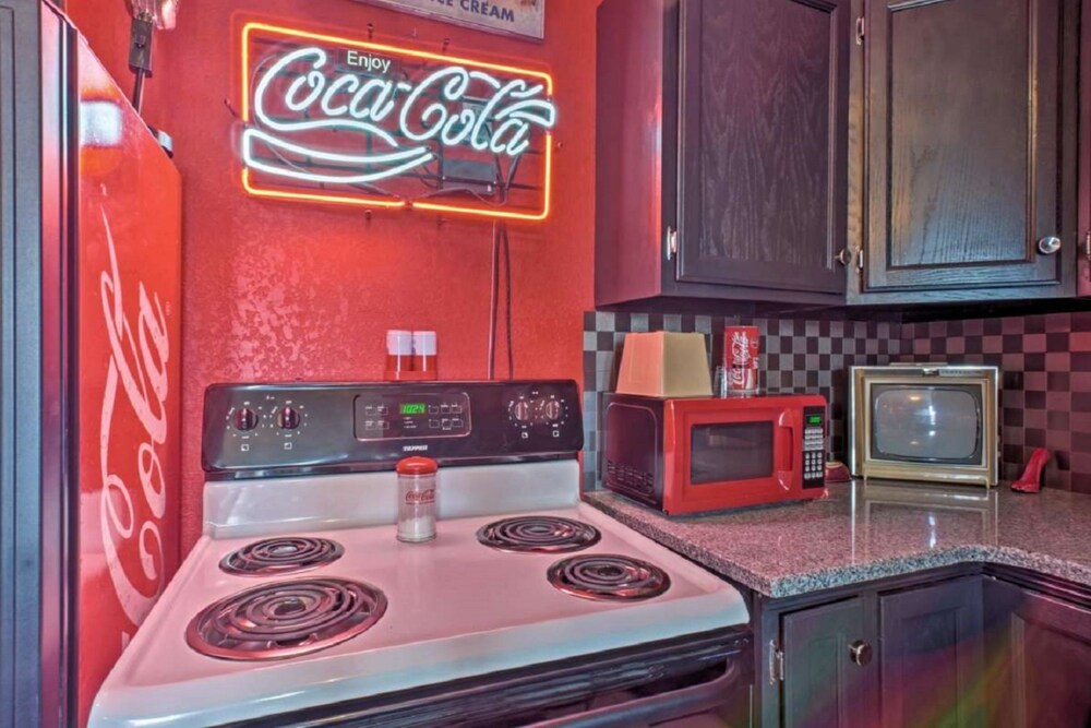 Presley's Penthouse 2BR Branson Resort Condo - photo 27