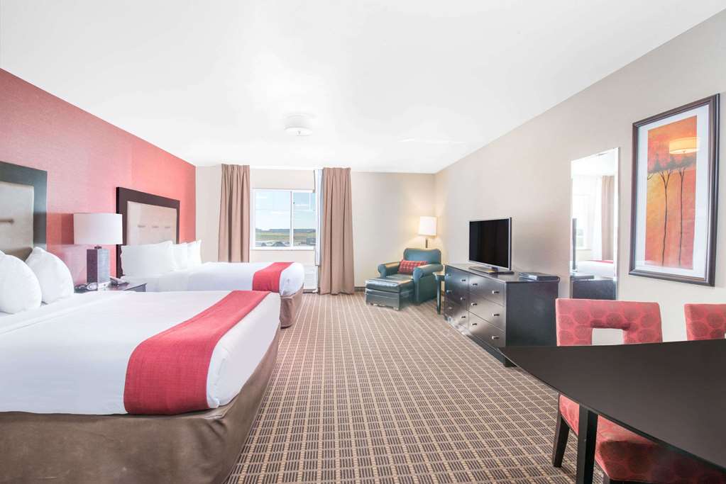 Hawthorn Extended Stay by Wyndham Dickinson - photo 16
