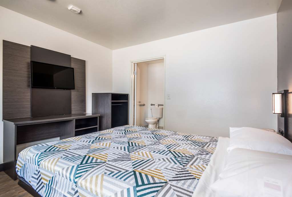Motel 6 College Station TX Bryan - photo 15
