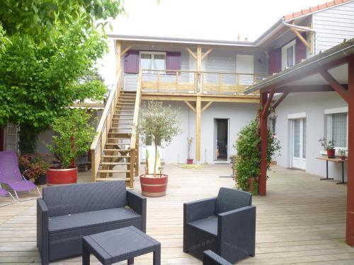 Chez Augustin — hotel in Lacanau