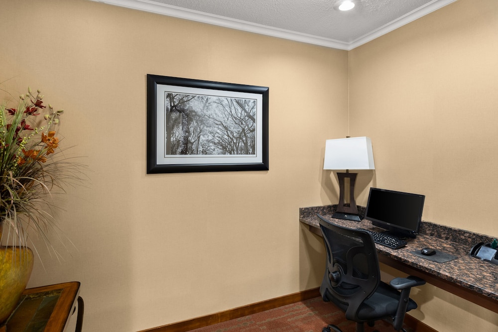 Quality Inn Dandridge - photo 43