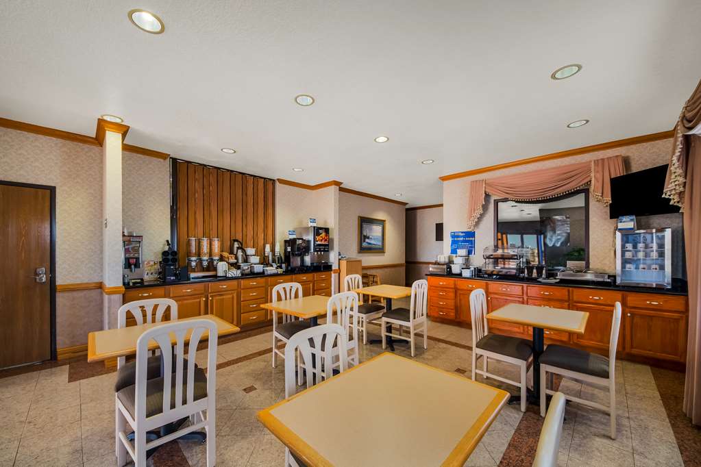 SureStay Hotel by Best Western Falfurrias - photo 6