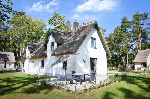 Sandregenpfeifer - carbon neutral hotel in Unknown City