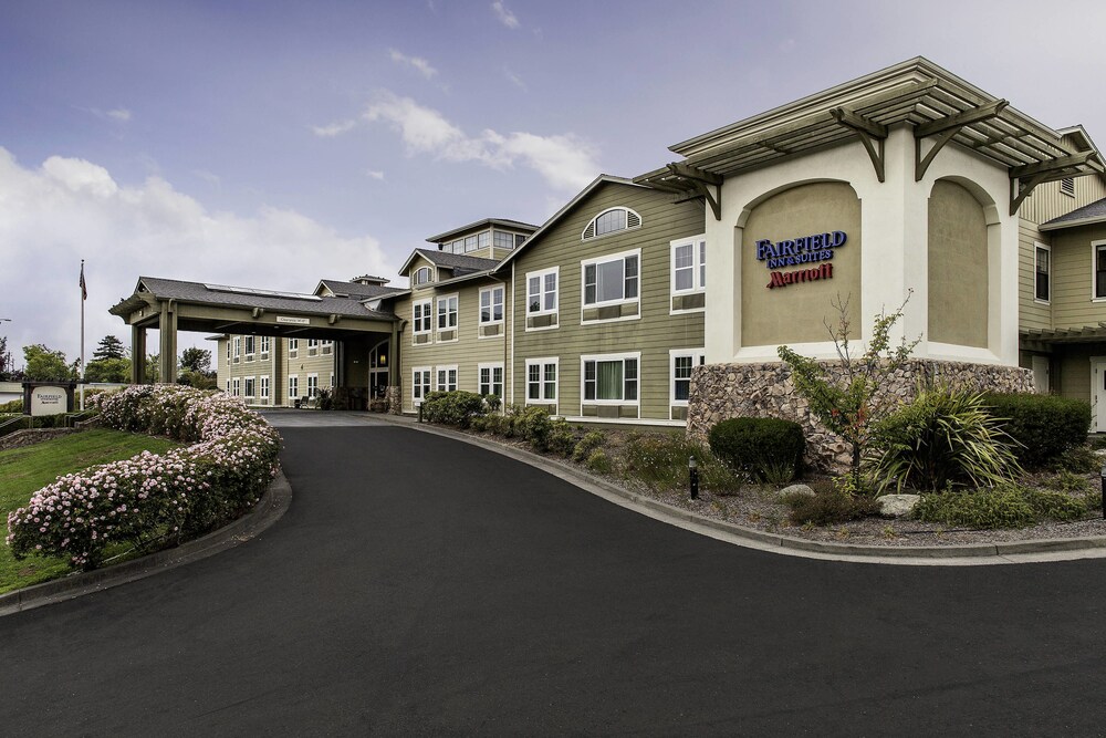 Fairfield Inn & Suites Santa Rosa Sebastopol — hotel in Sebastopol