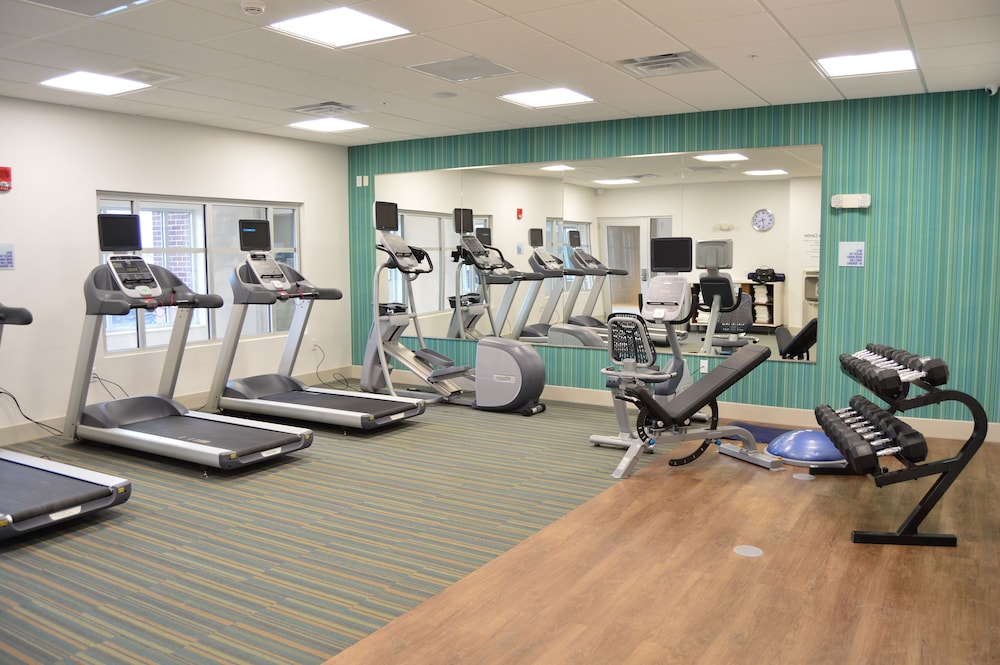 Holiday Inn Express & Suites Toledo South Perrysburg by IHG - photo 9