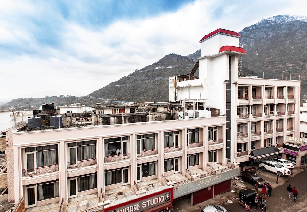 Hotel Subash International in Riasi, India