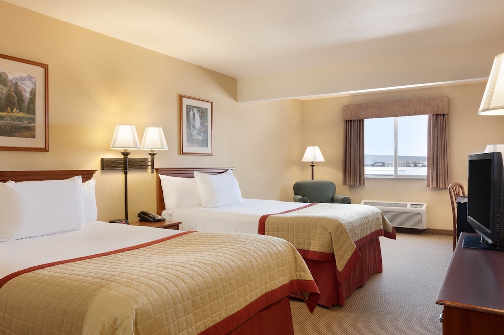 Baymont by Wyndham Pinedale - photo 11