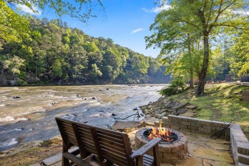 Edgewater in Ellijay, United States