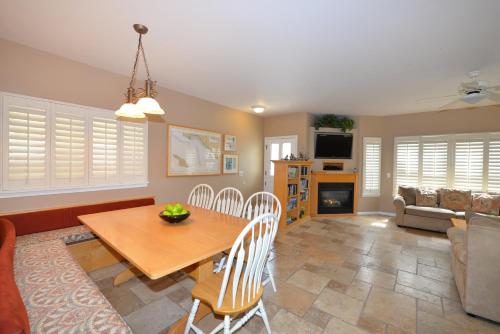 329D 329 Descanso — Avalon — photo 3