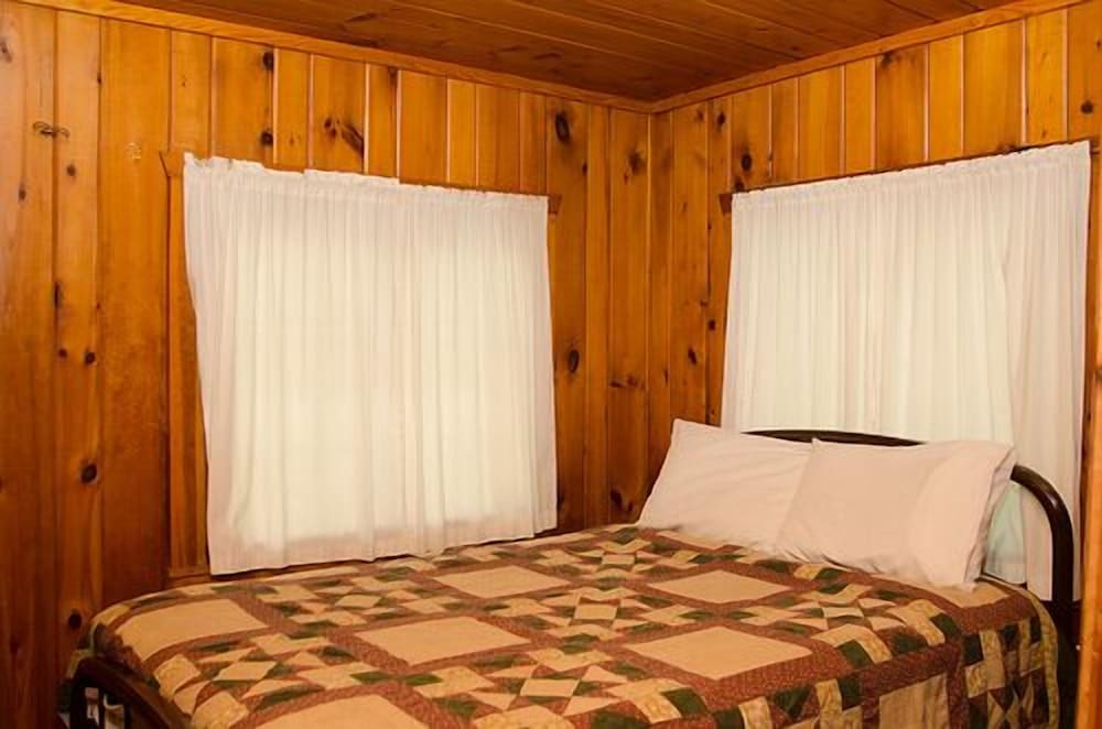 Woodland Beach Resort - photo 36