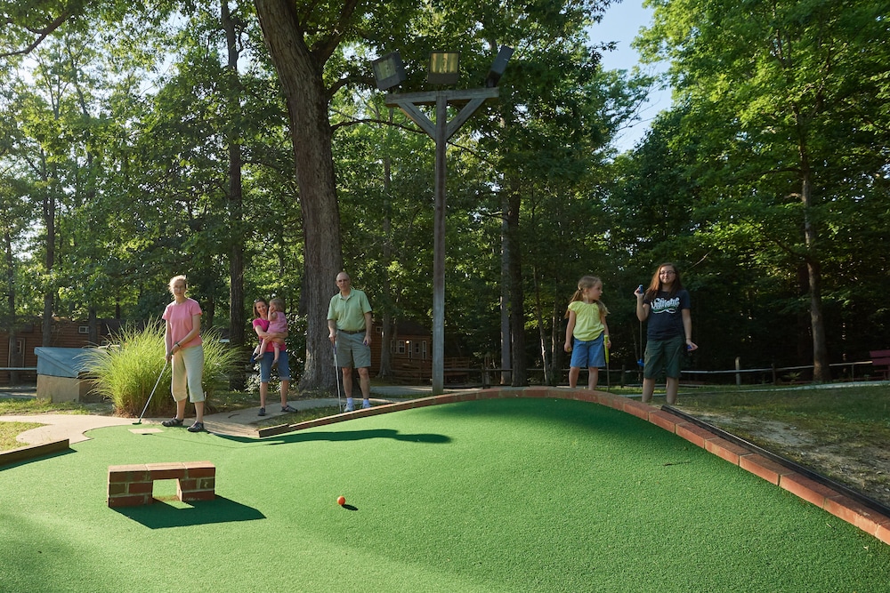 Williamsburg RV & Camping Resort - photo 12