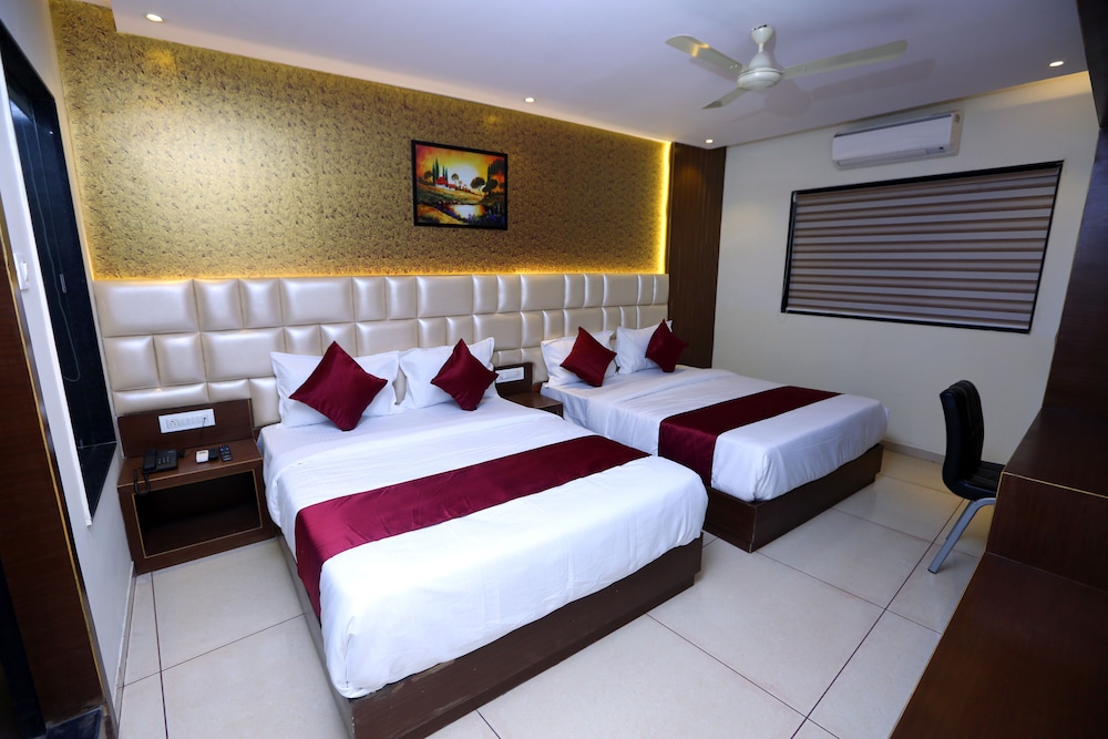 Hotel Hindustan Residency Thane in Thane, India