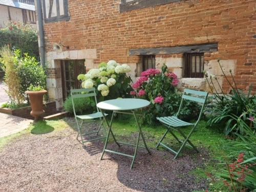 Le Refuge D’alfred Centre Pont Audemer in Pont-Audemer, France