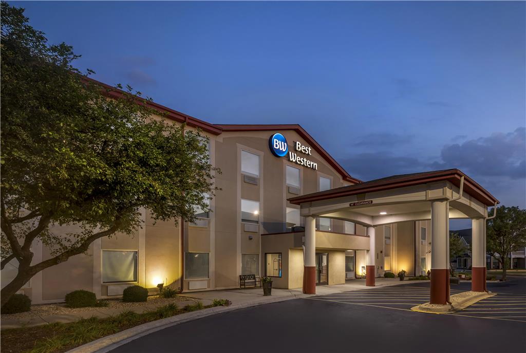 Best Western Joliet Inn & Suites - photo 39