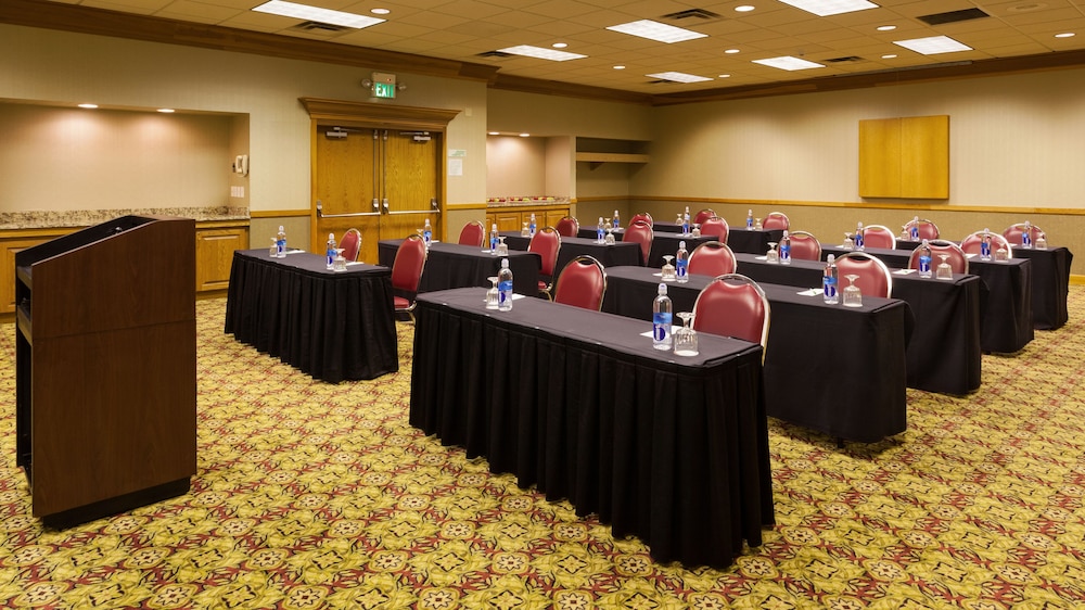 Holiday Inn Cincinnati Airport by IHG - photo 24