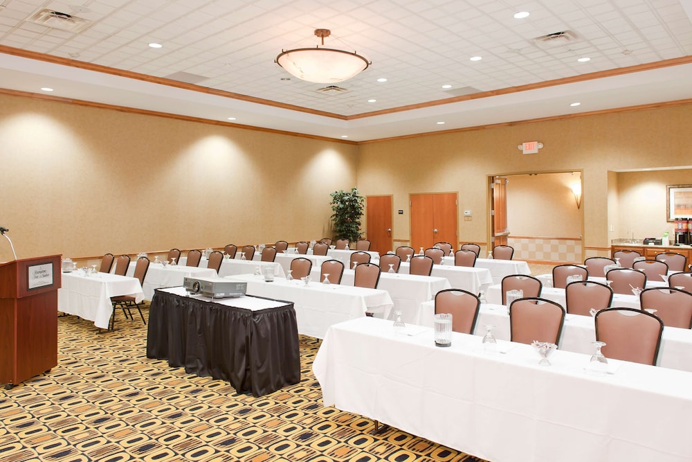 Hampton Inn & Suites Columbia at University - photo 26