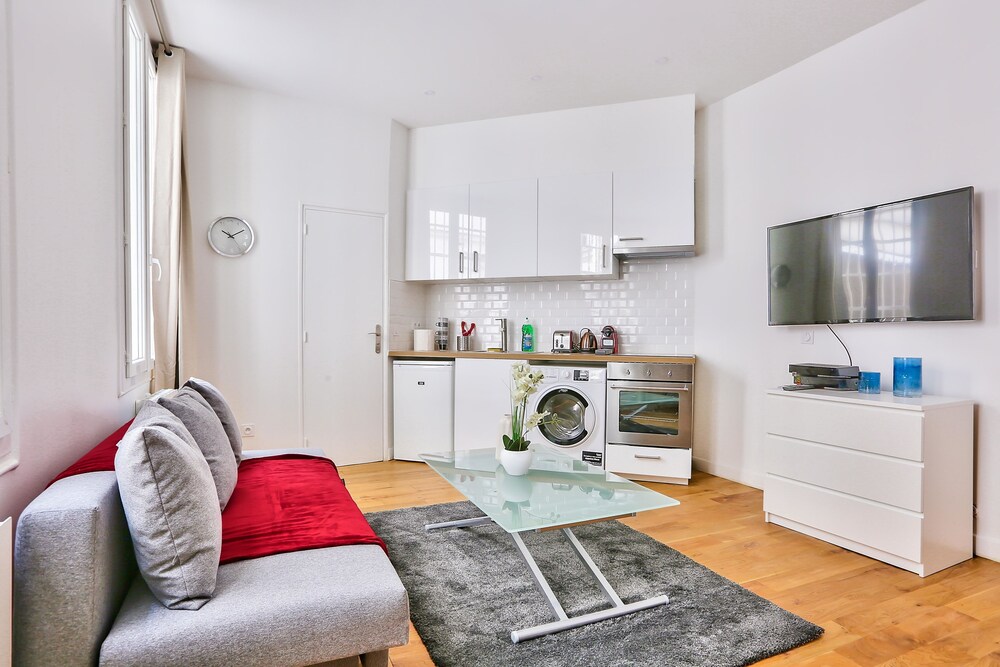 Lovely Studio Near Eiffel Tower — Paris — photo 4