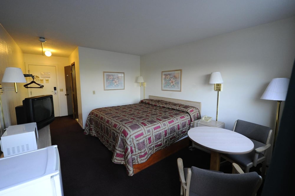 Heritage Inn - photo 15