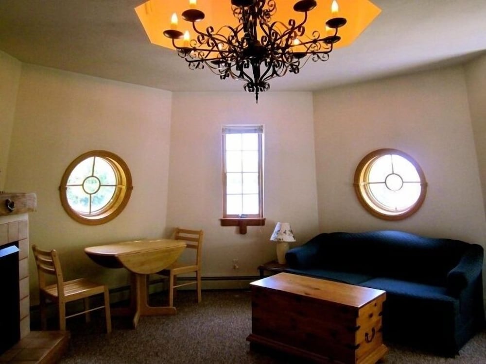 The Harbor Light Inn - photo 83