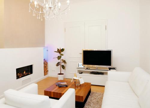 Villa Rheingold Hagen von Tronje Wohnung 4 — 4-Star Luxury Hotel in Ostseebad Kuehlungsborn, Germany