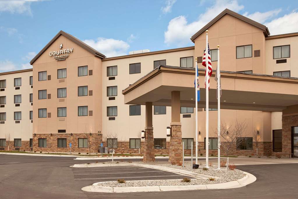 Country Inn & Suites by Radisson Bemidji MN - featured photo