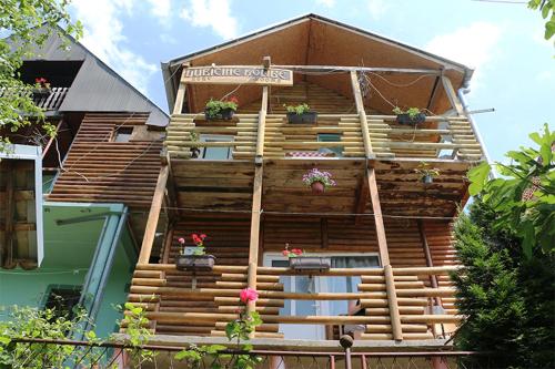 Chalet Ljubicine kolibe — 4-Star Luxury Hotel in Majdanpek, Serbia