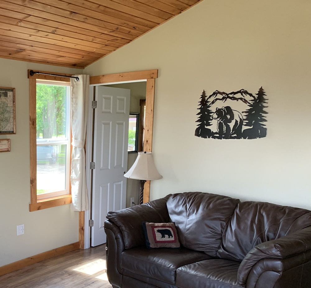 Hollys Resort - photo 9