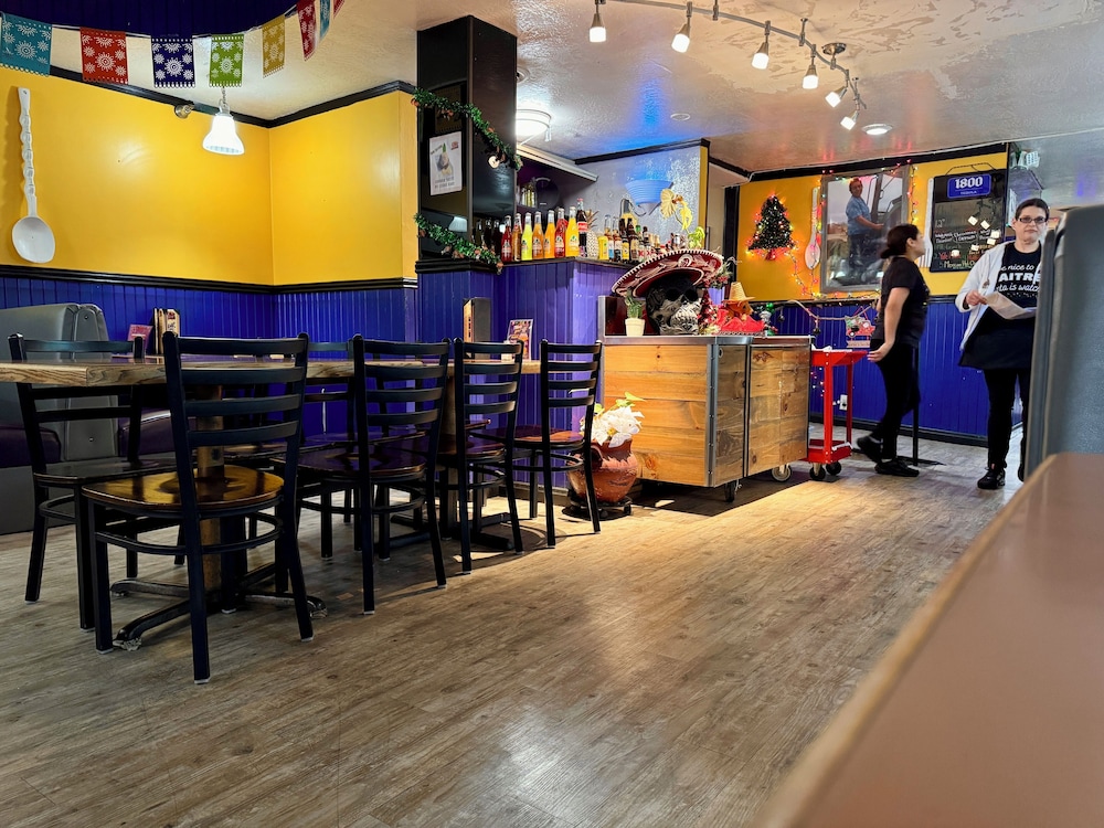 Nampa Downtown Inn - photo 28