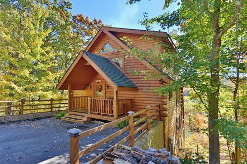 Wild Willow - carbon neutral hotel in Sevierville