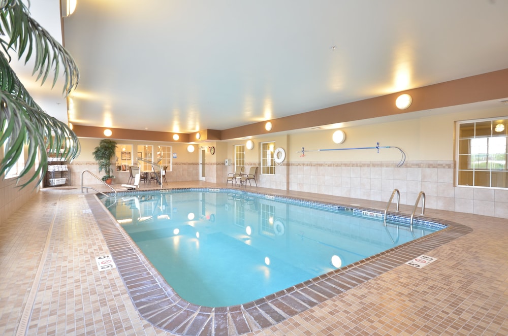 Candlewood Suites Cape Girardeau by IHG - photo 52