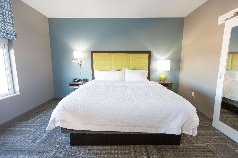 Hampton Inn & Suites Stroud - photo 121