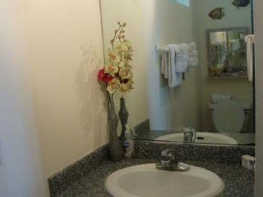 Kona Magic Sands Resort - photo 11