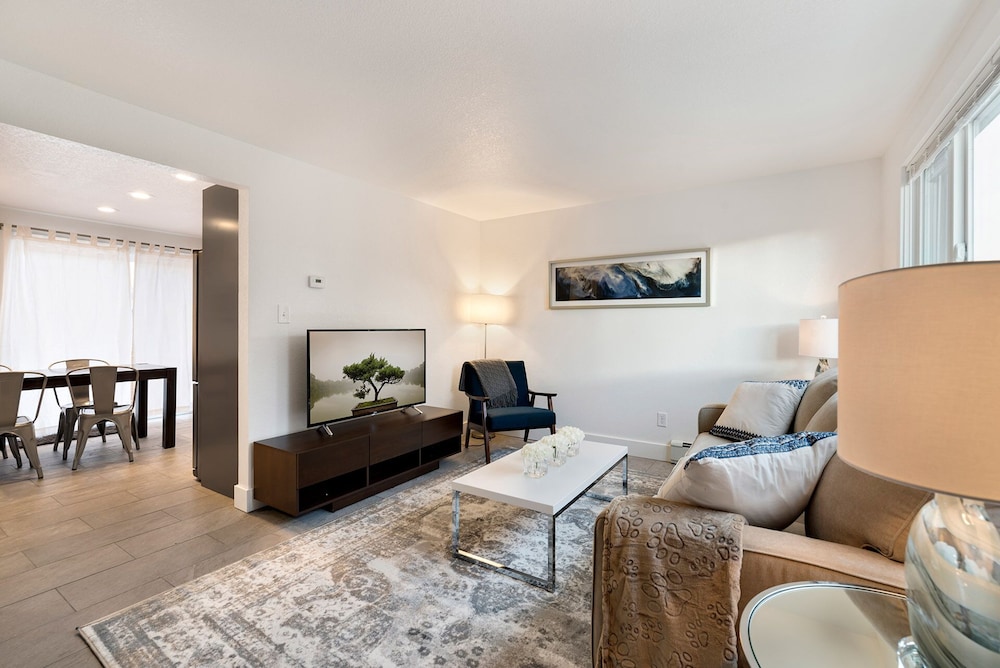 Comfortable Home Close to Rocky Mtn Natl Park — 4-Star Luxury Hotel in Loveland, United States