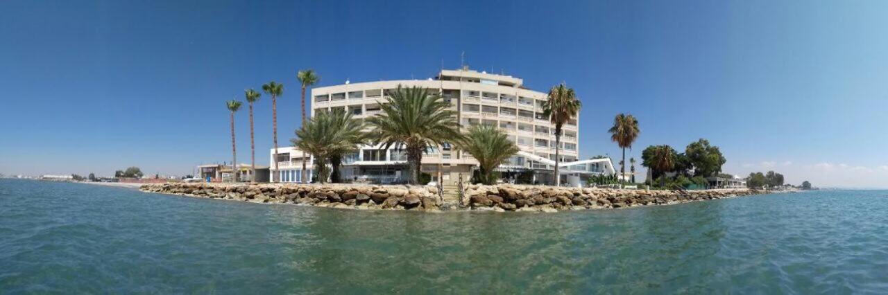 Garnet Beach Apartment — 4-Star Luxury Hotel in Voroklini, Cyprus