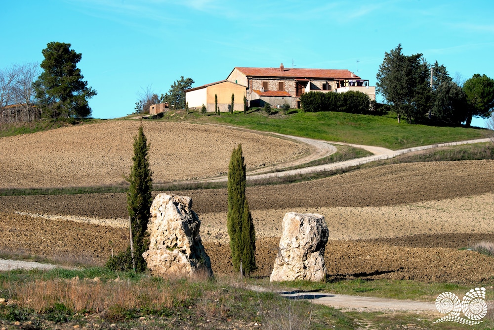 Poggio alla Pietra 26 — hotel in Cinigiano