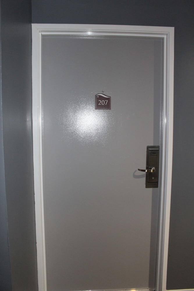 Erth Inn By Aga Los Angeles - photo 10