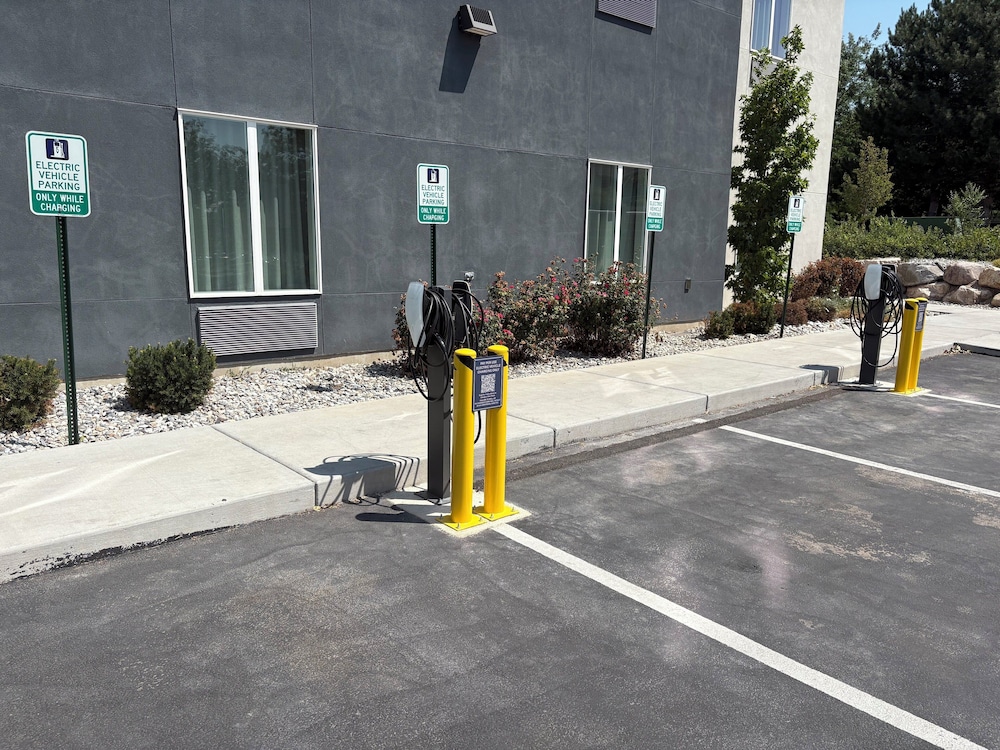 Candlewood Suites Layton Salt Lake City by IHG - photo 49