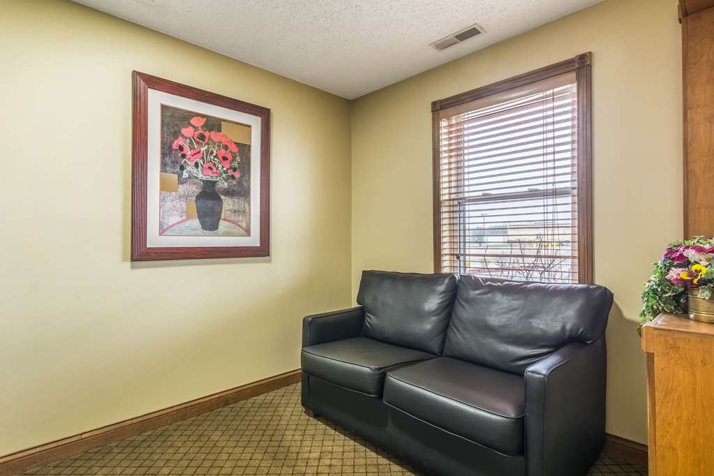Quality Inn I 74 Batesville - photo 9