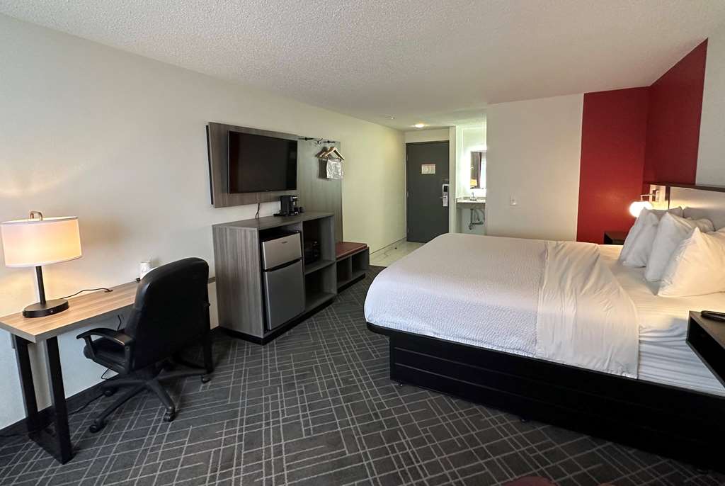 Ramada by Wyndham Waupaca - photo 14